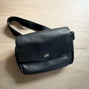 FRESHLY PICKED Classic Park Pack in ‘Ebony’